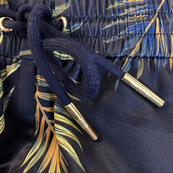 Kith Silk Pajama Leaf Set - Picture 8 of 11